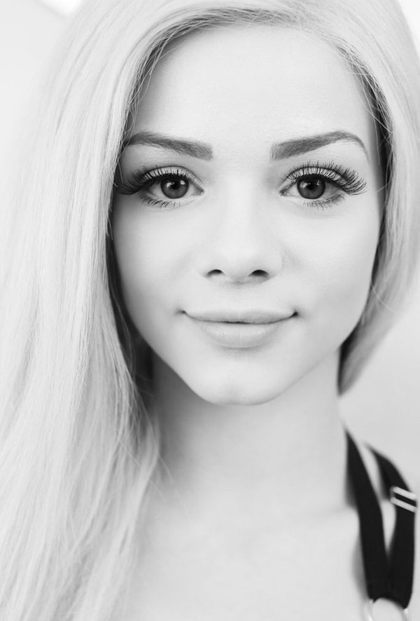 Ангелина, 26
