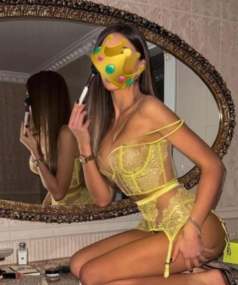 Антонина, 19